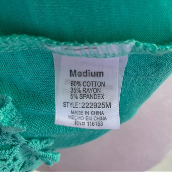 •Thyme & Honey• Sleeveless Crochet Trim Top-Size M - Picture 6 of 8